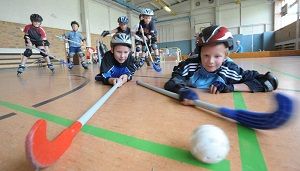 Die Kindersportschule Chemnitz bietet jungen Kindern seit 2005 breitensportliche und sportartunspezifische Bewegungsangebote und wurde selbst wiederholt zum Gegenstand wissenschaftlicher Studien.  TU Chemnitz/Andreas Seidel