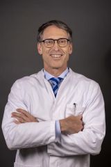 Prof. Dr. med. Axel Schmermund, Mitglied des Wissenschaftlichen Beirats der Deutschen Herzstiftung und Kardiologe am Cardioangiologischen Centrum Bethanien (CCB), Frankfurt am Main und Main-Taunus  Copyright: CCB
