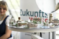 Die Stadt der Zukunft — Interaktives Stadtwandel-Exponat des Wuppertal Institut für Klima, Umwelt, Energie.  Copyright: Fraunhofer UMSICHT