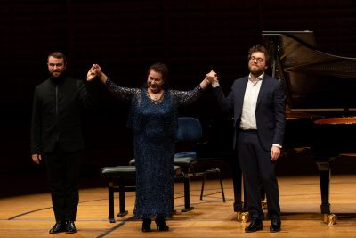 Geniessen den Applaus v.l.n.r.Daniel Arkadij Gerzenberg,Lilya Zilberstein, Anton Gerzenberg