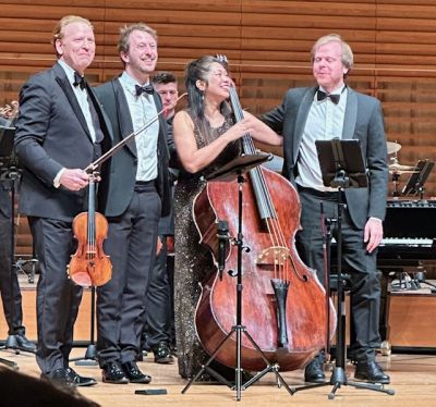 von links nach rechts Daniel Hope Music Director Violine Johannes von  Ballestrem Klavier seon Deok  Baik  Bass  Dimitri Monstein Schlagwerk 