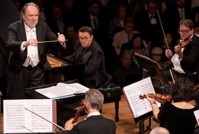Dirigent Riccardo Chailly, Pianist Frank Dupree und Konzertmeister Gregory Ahss Foto Priska Ketterer