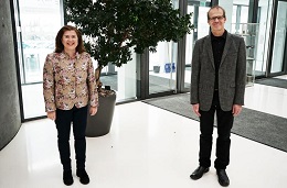 Prof. Dr. Beatrix Weber und Prof. Dr. Jörg Scheidt  Hochschule Hof