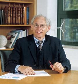 Genialer Ingenieur mit Weitsicht und Wagemut: Im Alter von 69 Jahren ist Windkraft-Pionier Aloys Wobben verstorben.  Deutsche Bundesstiftung Umwelt