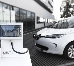 Testfahrzeug am Demonstrator für die Absicherung von Ladesäulen. Fraunhofer SIT