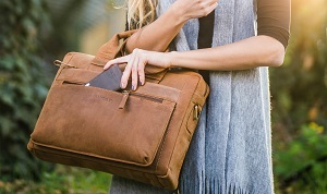 Bluemax Iphone Taschen