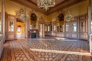 Impression des neurenovierten Theaters von Fabien Bergerat 