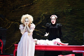 Sara Hershkowitz, Kristina Stanek Foto Sandra Then