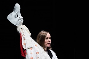 Szenenfoto schwarze Null, Wiebke Kayser