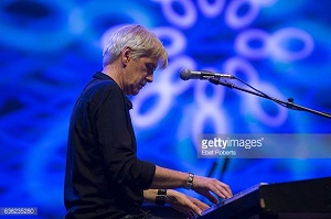 Tony Shanahan am Piano c Ebet Roberts, Getty Images