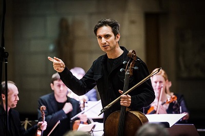 Künstlerischer Leiter Beni Santora Foto Ingo Hoehn