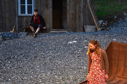 Näppu und das Meitschi suchen immer wieder gerne den Steinbruch auf und geraten dabei andauernd in Clinch