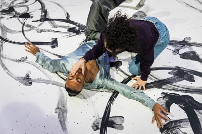 Ineptie Tanz Szenenfoto Ingo Hoehn