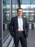 Günstigerer grüner Wasserstoff: Evonik startet Pilotanlage für Hochleistungsmembran
