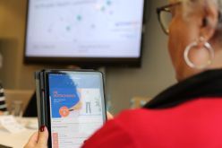 Seniorinnen und Senioren wurden aktiv in die Entwicklung der Pilot-App ActiveTEP einbezogen.  Quelle: CCS GmbH