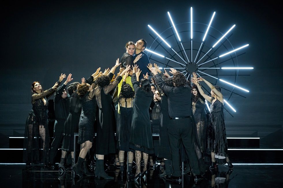 Nicole Chevalier, Diego Silva, Ensemble, Chor, Foto Ingo Höhn