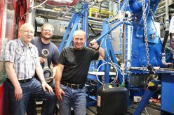 Dr.-Ing. Heiner Katke, Maik Habeck und Prof. Dr.-Ing Leander Marquardt  Quelle: Nicole Pätzold-Glaß  Copyright: Hochschule Stralsund