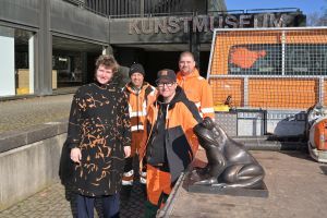 Frosch Fridolin macht Station im Bochumer Kunstmuseum