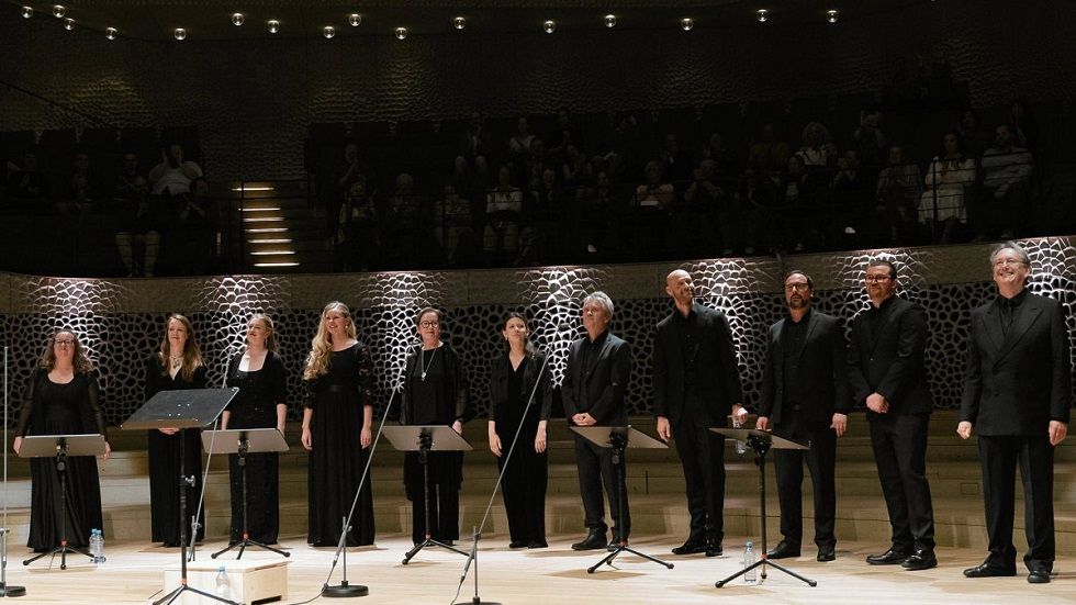 Die Tallis Scholars beim Konzert in der Elbphilharmonie Foto Daniel Dittus