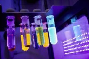 Ping-Pong mit Photonen: Licht als Werkzeug für eine neue und vor allem nachhaltige Chemie