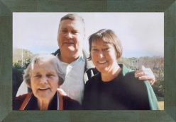 v.l. Hedwig Johanna Scott (geb. Neudecker) mit Sohn Henry Maurice Scott and Tochter Helene Raya Scott privat Fam. Scott