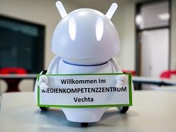 Programmierbarer Roboter im Medienkompetenzzentrum  Philip Kreimer  Universität Vechta