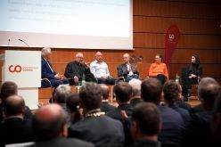 Podiumsdiskussion zum Thema „Demokratie und Freiheit in Gefahr?!“ beim Dies academicus 2024 der Hochschule Coburg.  Dennis Mangold  Hochschule Coburg