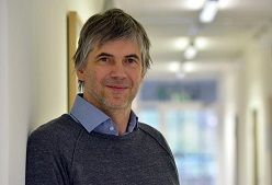 Die Forschungsgruppe um den Chemieinformatiker Professor Dr. Daniel Merkle lädt zum Konsortium ein. Universität Bielefeld