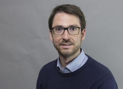 Prof. Dr. Stefan Stoll freut sich über die erneute Berufung in den Beirat für Naturschutz.  Jannik Scheer  Umwelt-Campus Birkenfeld