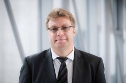 Prof. Dr. Stephan Fricke, Direktor des Instituts für Klinische Immunologie und Zelltherapeutika an der Otto-von-Guericke-Universität Magdeburg  Quelle: Ramon Kubatzki  Copyright: Universitätsmedizin Magdeburg