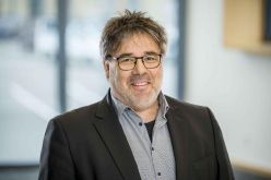 Familien fit machen für eine positive und gewaltfreie Erziehung – das ist das Ziel von Prof. Dr. Andreas Büscher.  Quelle: Aileen Rogge  Copyright: Hochschule Osnabrück