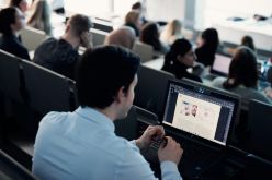 Der Fachbereich Gesundheit der HSBI stellt sich neu auf. Zum Wintersemester 2026/2027 werden drei neue Studiengänge angeboten. Sie richten sich an angehende Führungskräfte im Gesundheitswesen.  Copyright: P. Pollmeier/HSBI