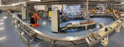 Am HZB werden neuartige Konzepte für Teilchenbeschleuniger entwickelt und erprobt, die vielfältige Einsatzmöglichkeiten bieten. Hier ein Blick in das SEAlab (Sustainable Electron Accelerator Laboratory) am HZB.  Quelle: HZB