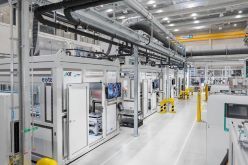 Pilotlinie einer agilen, modular aufgebauten Batteriezellfertigung in der Karlsruher Forschungsfabrik.  Amadeus Bramsiepe  KIT