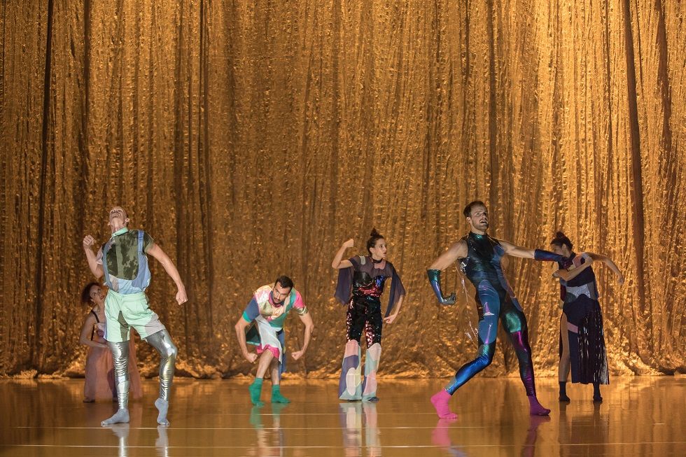 Tanz 28 New Waves Foto Gregory Batardon