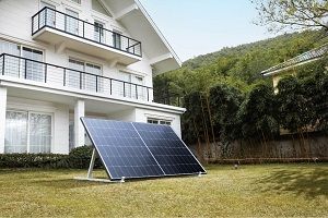 Solaranlage Balkon Symbolbild