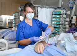 Der Sprecherkreis des Wissenschaftlichen Arbeitskreises Intensivmedizin der DGAI plädiert für einen offenen gesellschaftlichen Diskurs über die Möglichkeiten und Grenzen der Intensivmedizin.  Dr. Christian Hermanns  DGAI e.V.